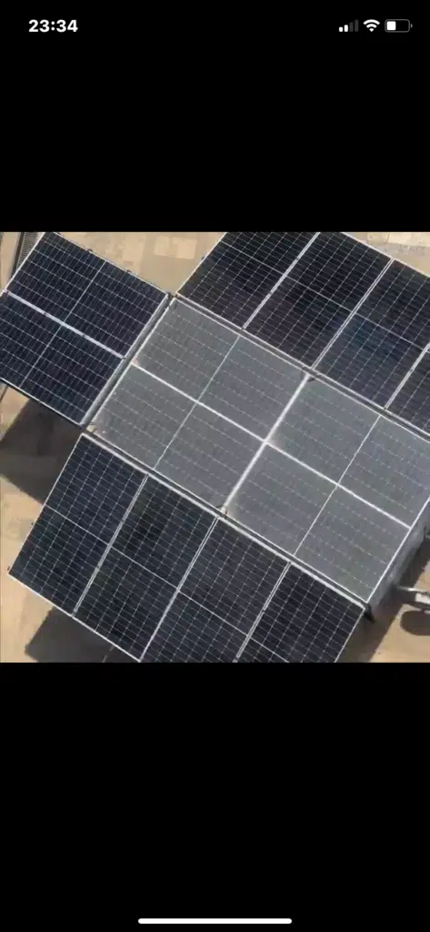 Panneaux solaires du démonstrateur TULIPE